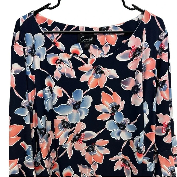 Connected Apparel Plus Size 3/4 Bell Sleeve Side Ruching Floral Shift Dress - Picture 5 of 11